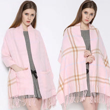 Charger l&#39;image dans la galerie, Ciaovie™ Hiver Femmes Châle à Plaid avec Poches
