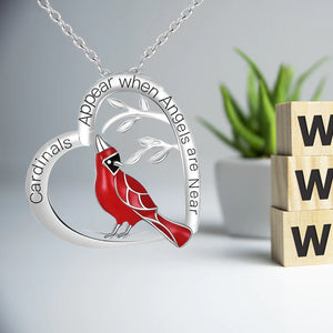 Collier Pendentif Coeur Cardinal