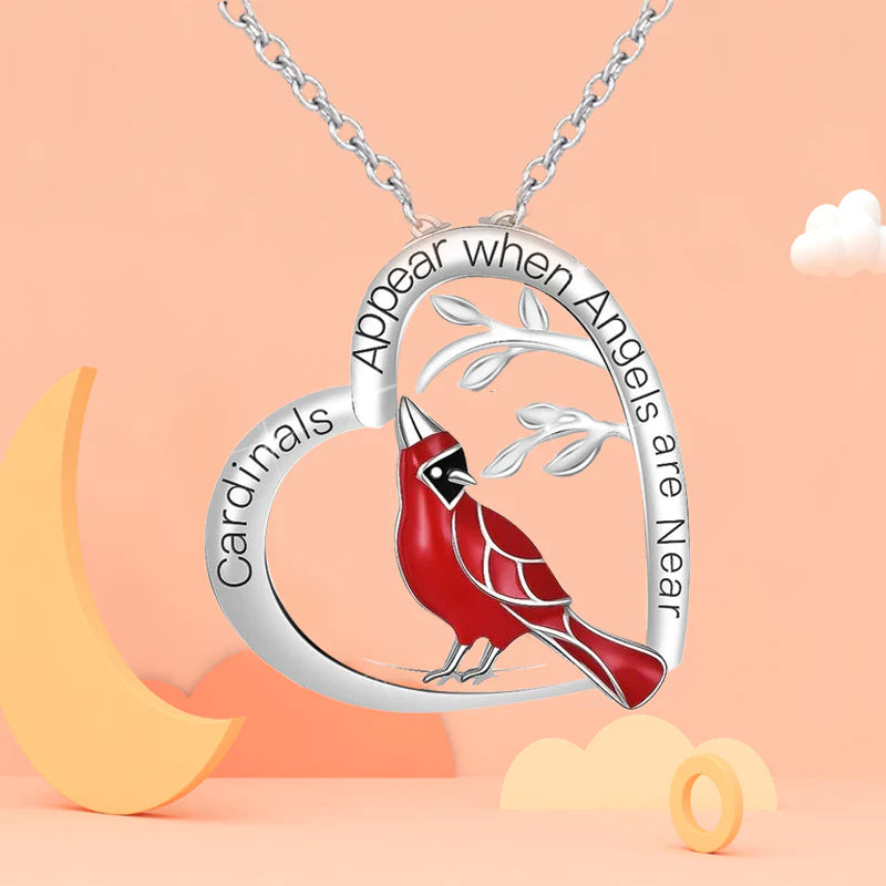 Collier Pendentif Coeur Cardinal